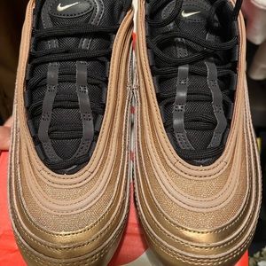 NEW Nike Womens Air Max 97 Size 6.5 women’s Metallic Red Bronze (rose gold)